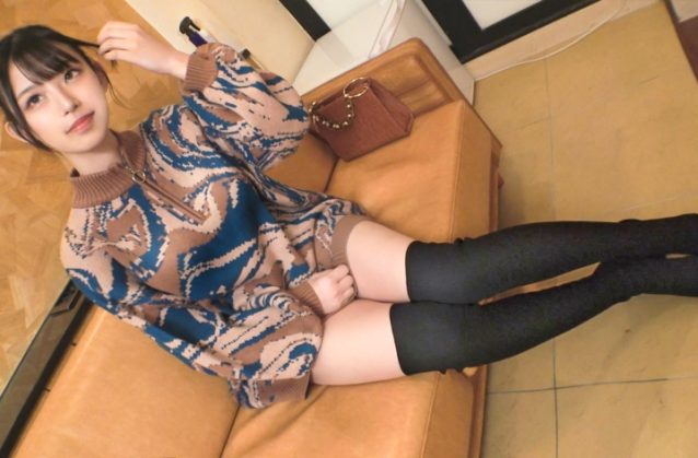 (Reducing Mosaic) SIRO-5244 A Beautiful Girl With 1 Experience Who Came From Kobe! Comforting Someone Who Is Heartbroken After Breaking Up With Her Boyfriend And Having Sex! M-Shaped Blowjob & Sex While Wearing Long Boots Is A Masterpiece!